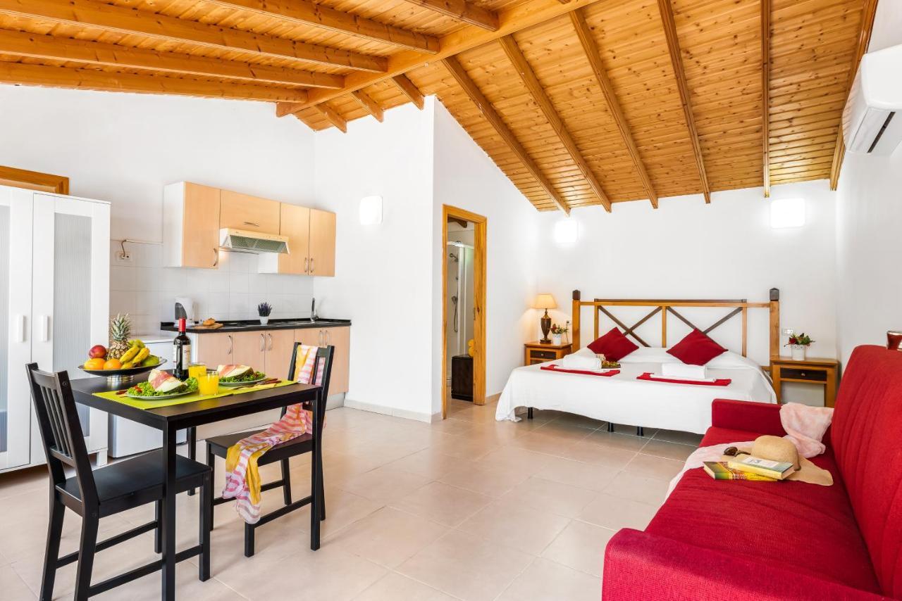 101 Bright, Pool View And Air Conditioning Playa de las Americas (Tenerife) Exterior photo