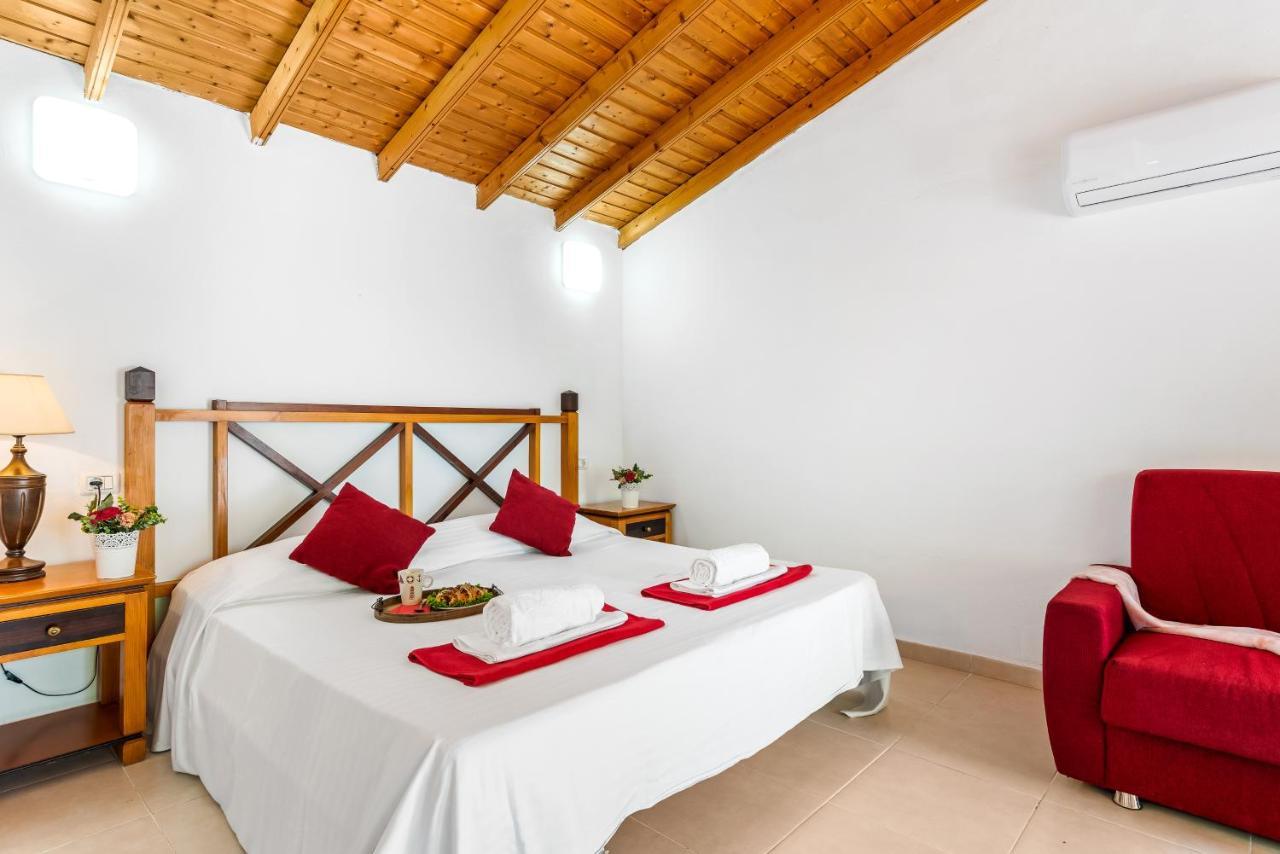 101 Bright, Pool View And Air Conditioning Playa de las Americas (Tenerife) Exterior photo